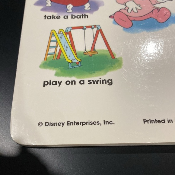 Disney: Baby Minnie’s Busy Day - Hardcover Children’s Board Book - Picture 6 of 8